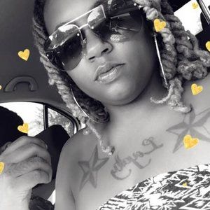 Meet your Posher, Meshia